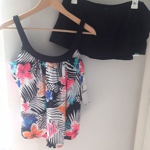 NEW with Tags!!!  Coco Reef Floral tankini & skirt